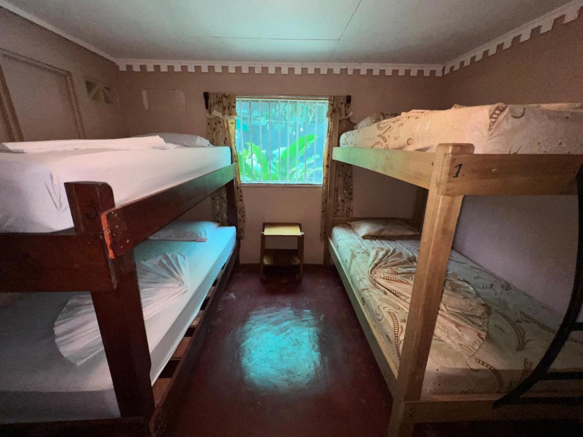 Hostel Pura Vida *